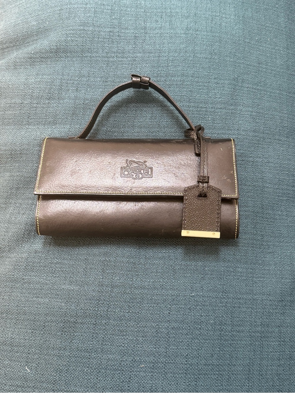 Vintage Bessel’s Luxury RealLeather Top-Handle  Bag with Gold Tag